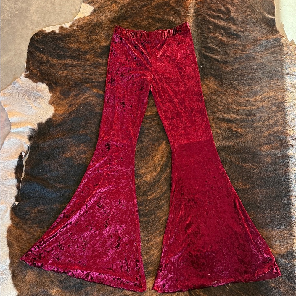 Elegant Velvet Flare Pants - Red